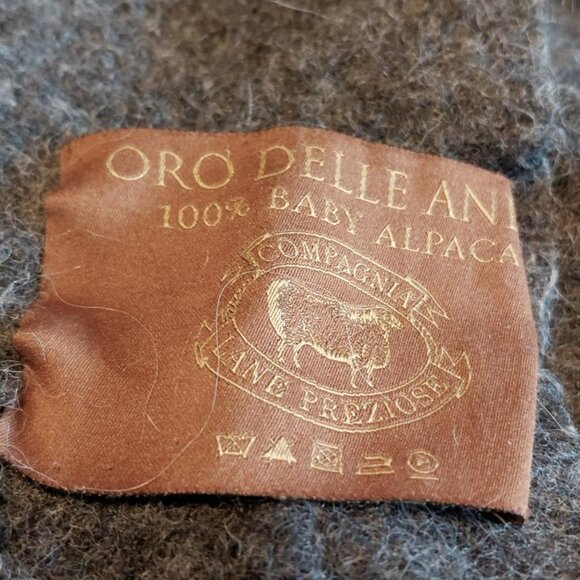 Large Gray Oro Delle Ande Baby Alpaca Shawl - Picture 2 of 4